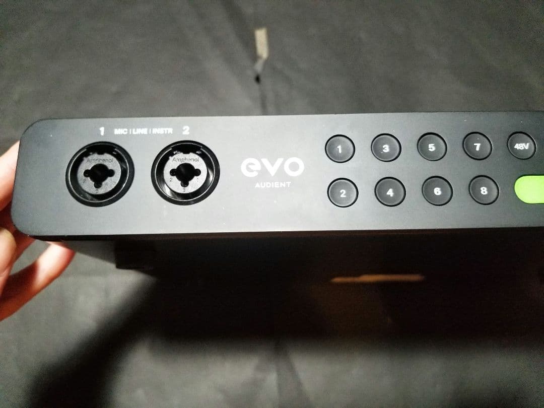 (動作品)AUDIENT evo16