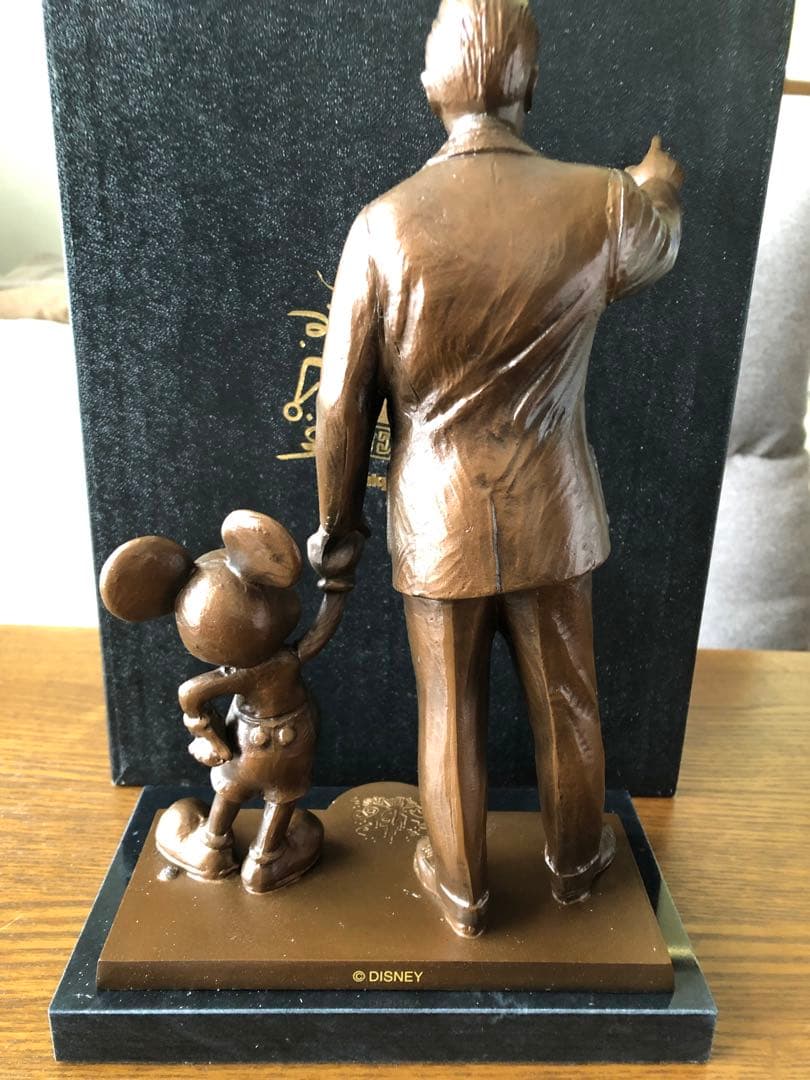 〈美品〉東京ディズニーランド 15周年刻印入りウオルトディズニー&ミッキー像