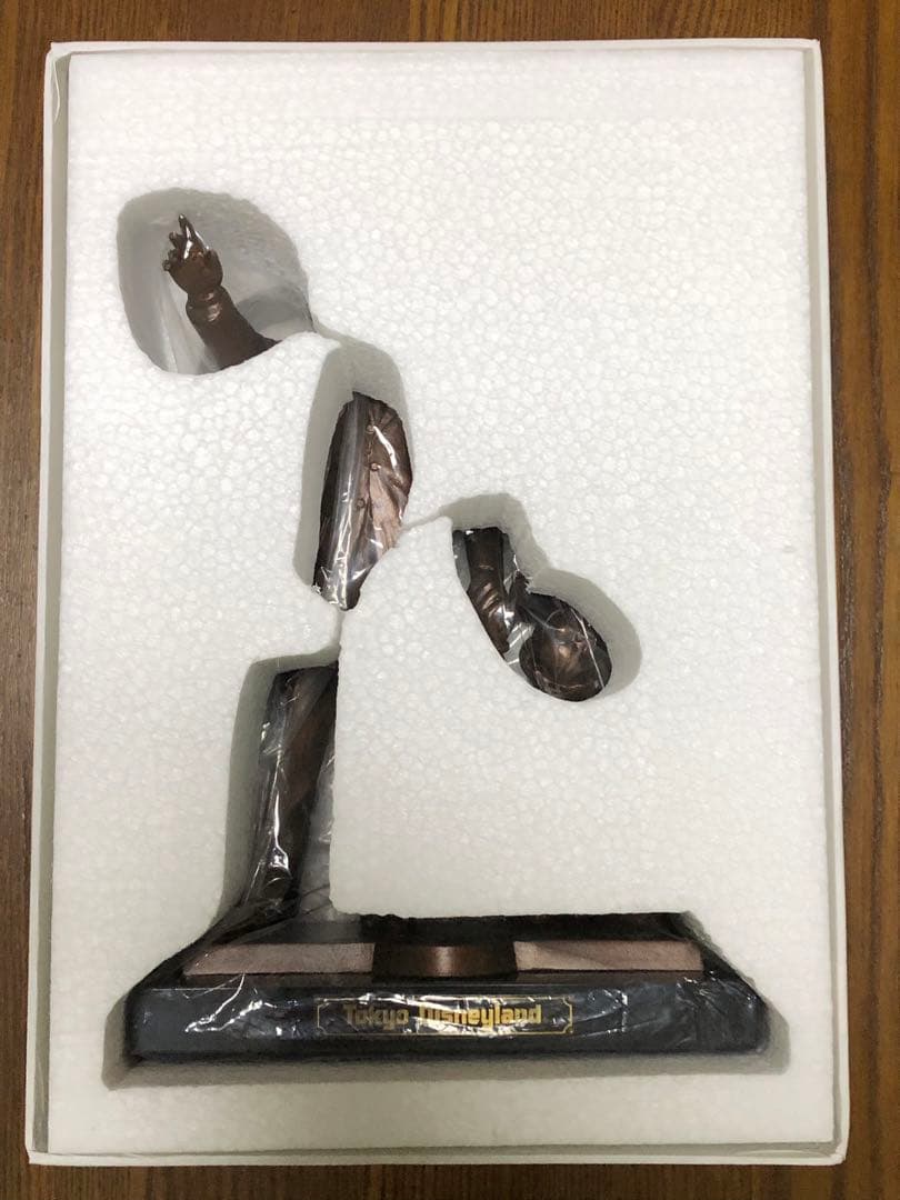 〈美品〉東京ディズニーランド 15周年刻印入りウオルトディズニー&ミッキー像