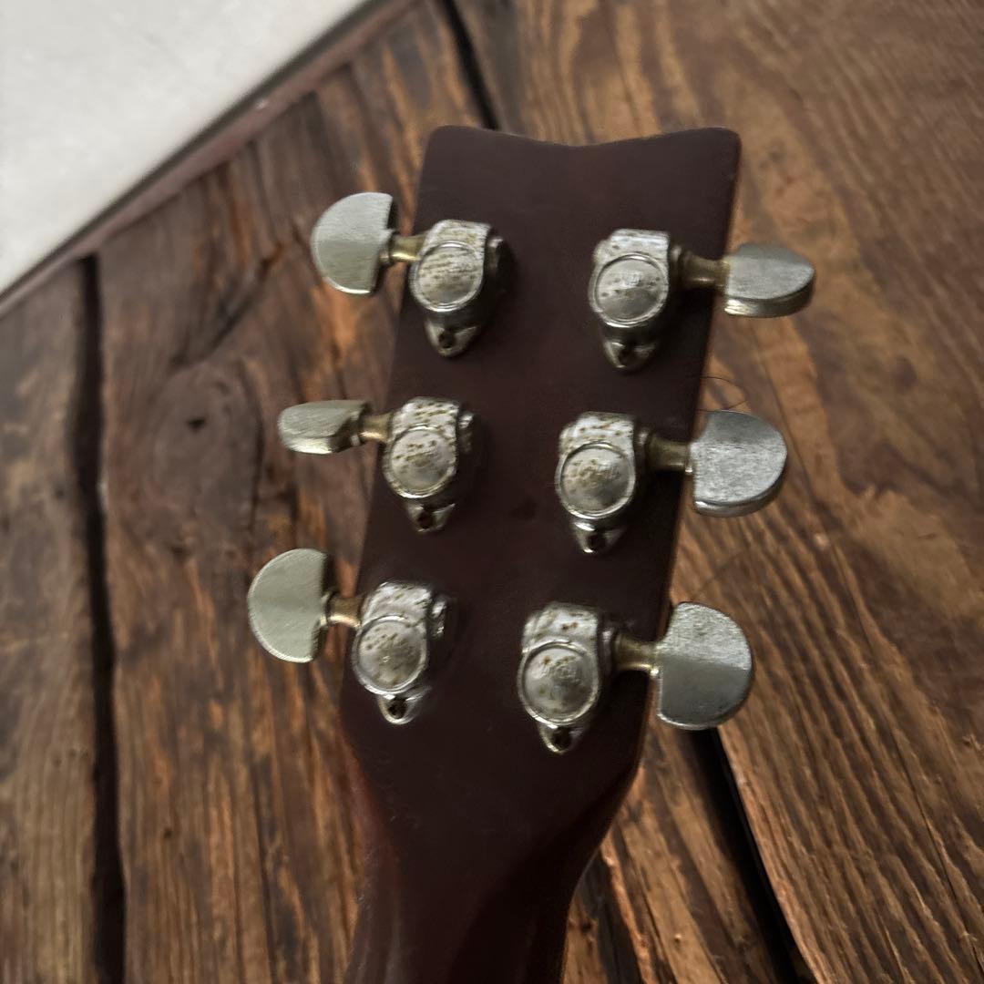 ヤマハ　アコースティックギター　FG-251B