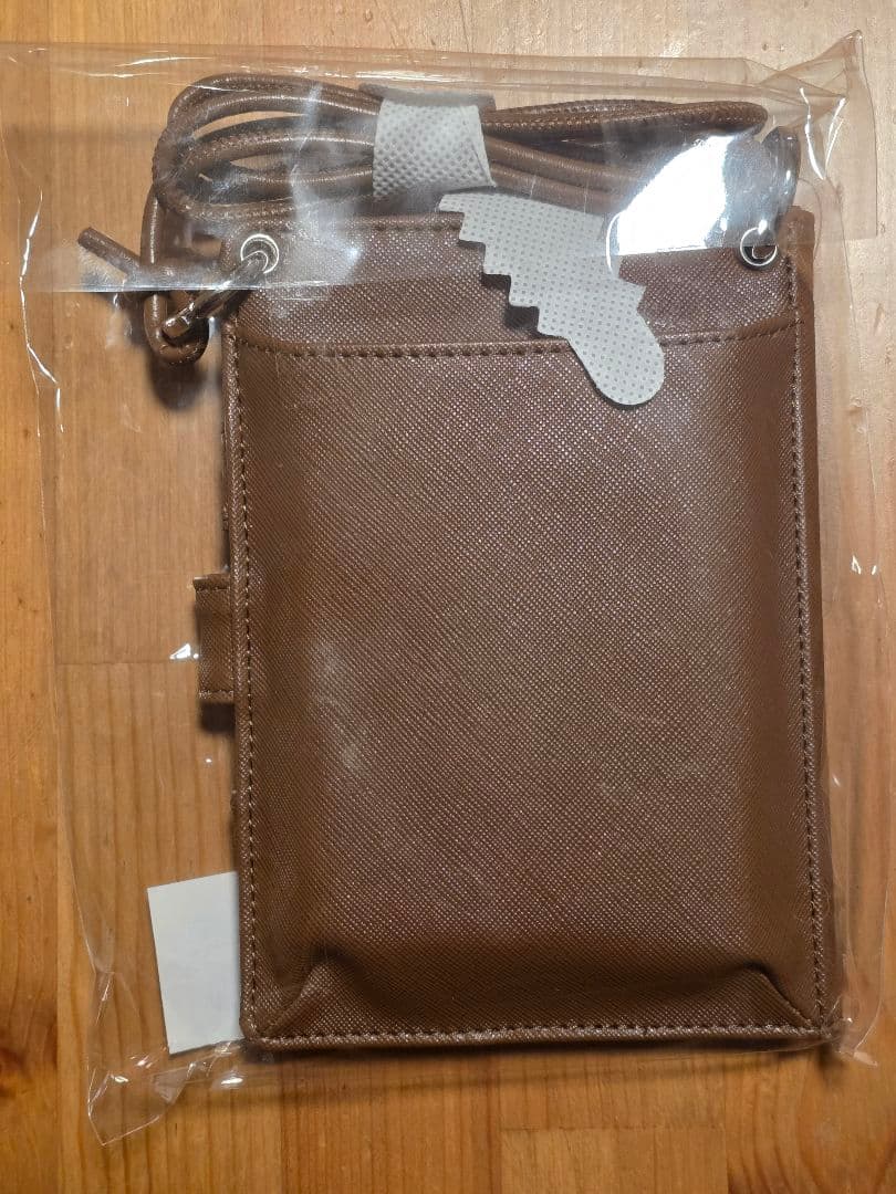 ザ・ロイヤルファミリー×SHIPS 馬券ケース ブラウン - メルカリ