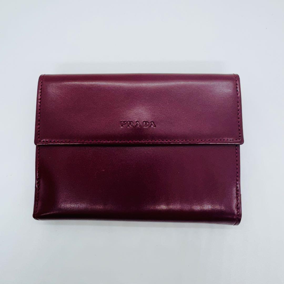 ✨PRADA✨プラダ✨バーガンディ✨レザー✨ヴィンテージ✨二つ折り財布✨