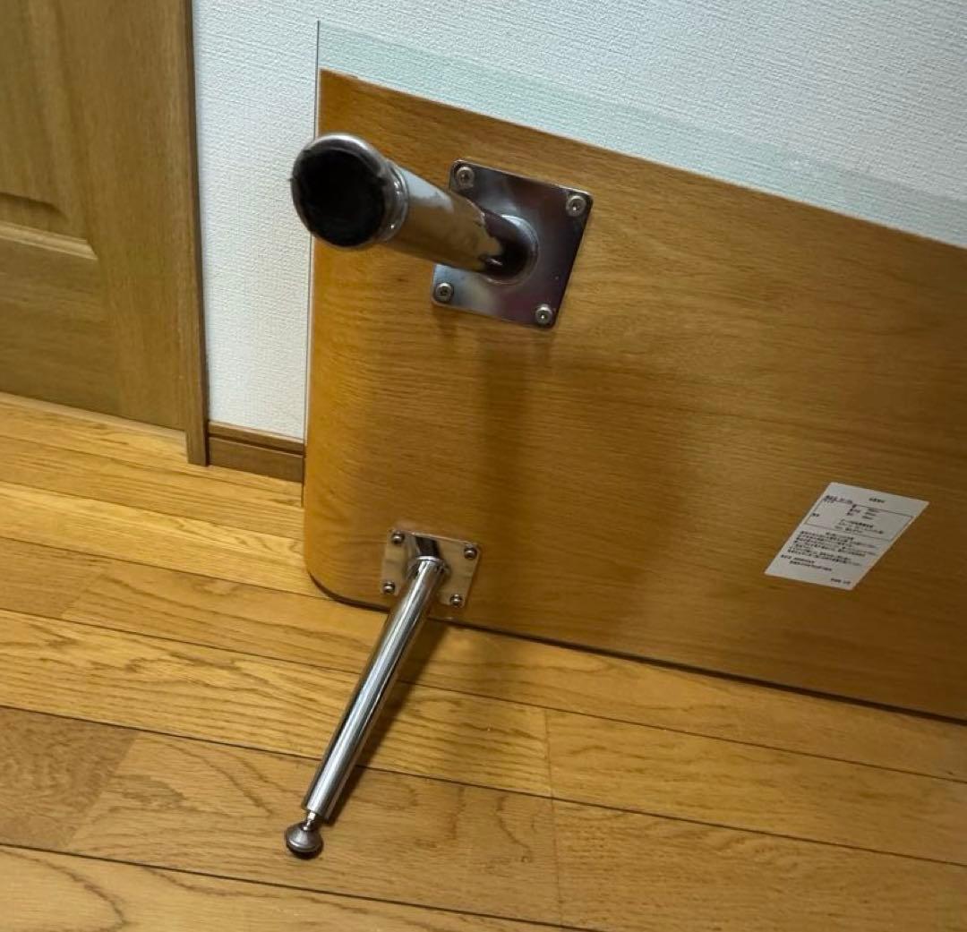 岩附　ガラステーブル　ローテーブル