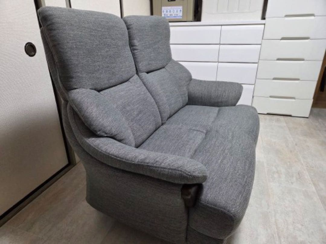 2人掛けソファ【引取り限定】