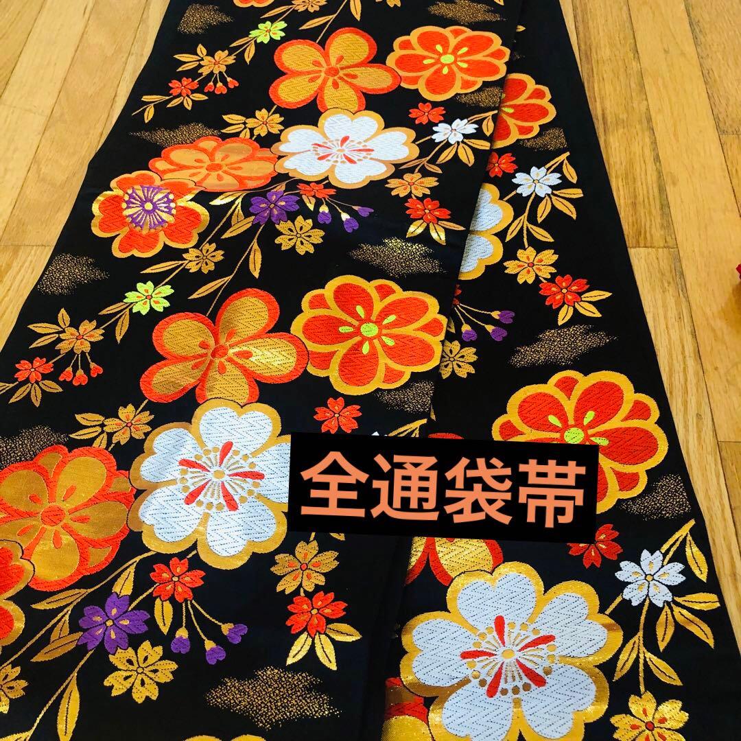 七五三七歳未使用着物‼️人気赤地暈し⭐︎御所車手毬花々煌びやか際立つ⭐︎安心フルセット