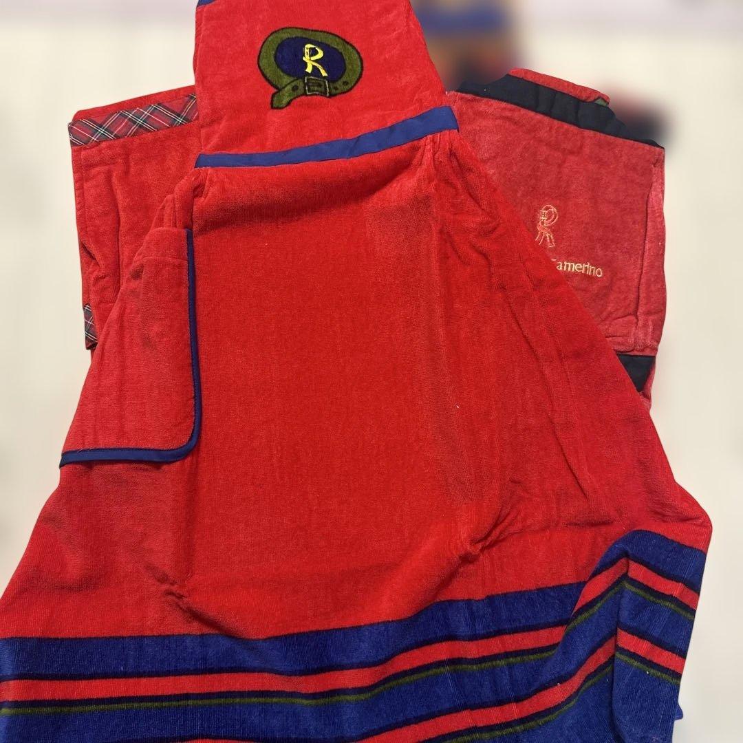 ロベルタ エプロン4枚セット