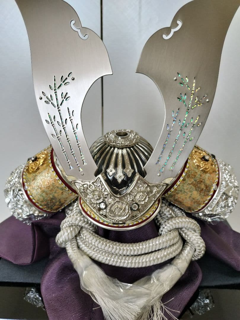 【五月人形①】兜のみ/スワロフスキークリスタル使用　秀光人形工房「輝望之兜」