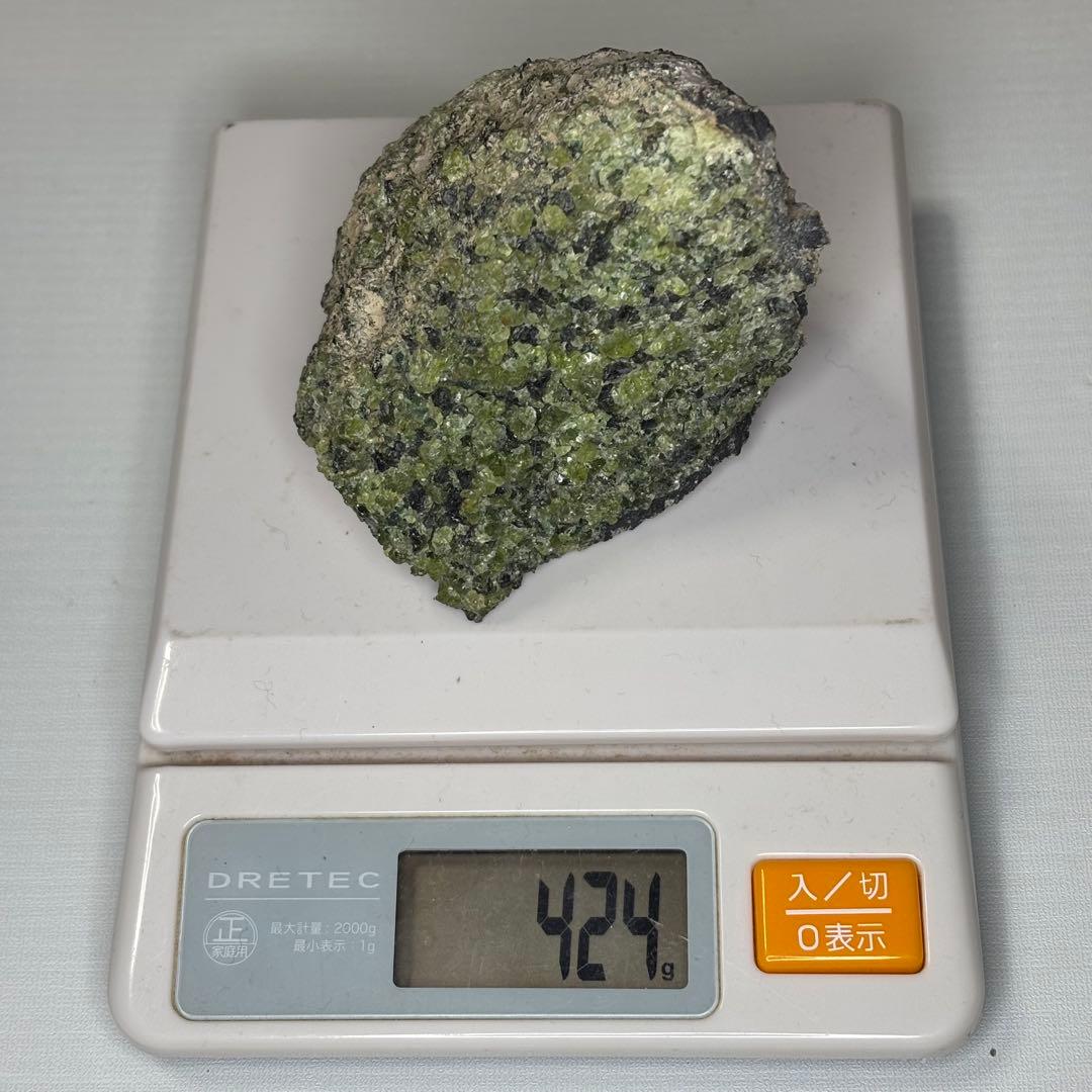 ペリドット 母岩 原石 鉱物標本 424g