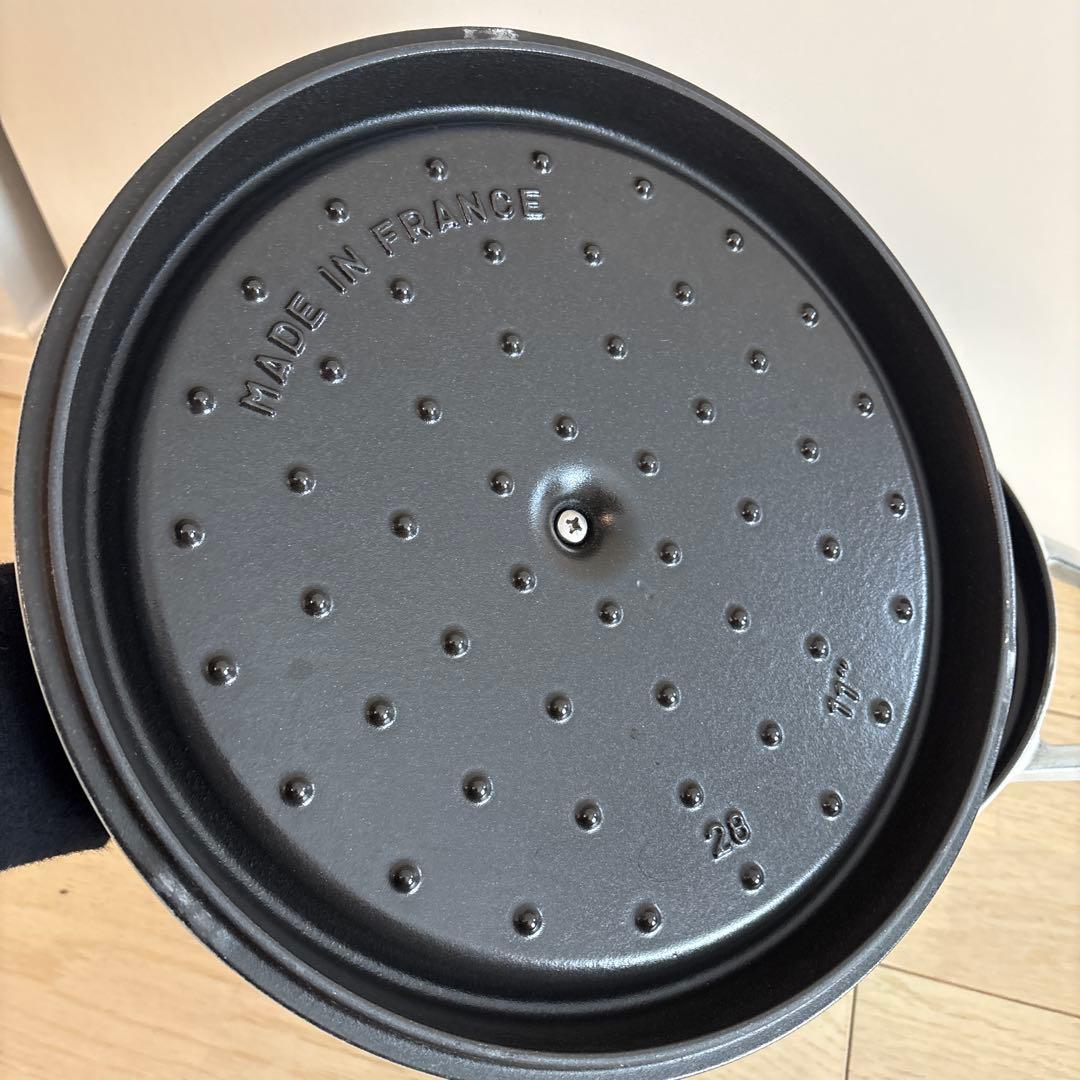 Staub ストウブ 28cmピコココット ラウンド USED - メルカリ