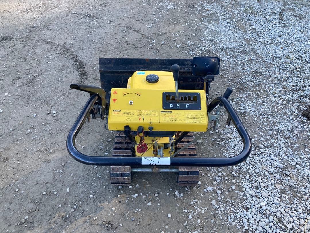 スズキ 除雪機 キャタピラ式　排土版