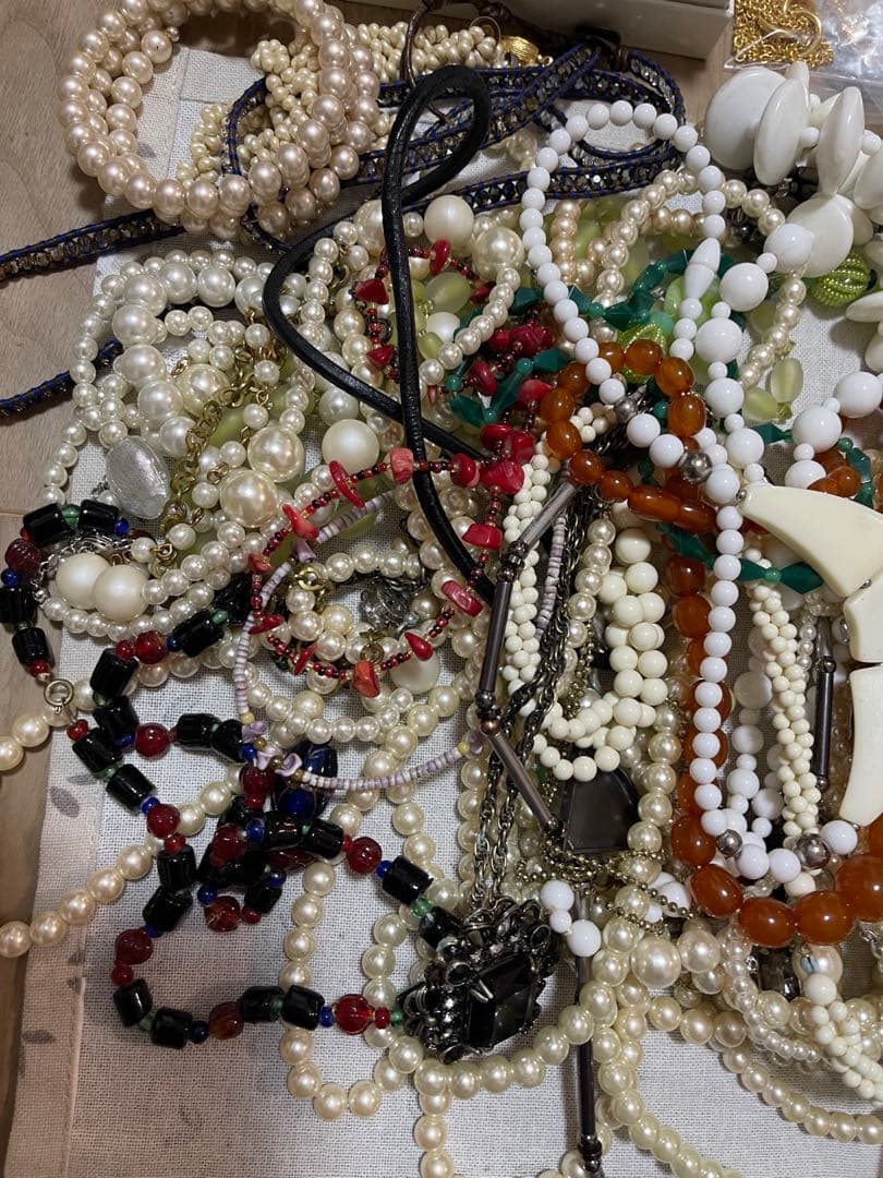 遺品整理 アクセサリー まとめ売り