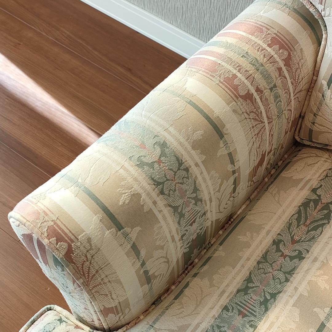 〈美品〉トーマスビル　一人掛けソファ　米国製　クッション付き①