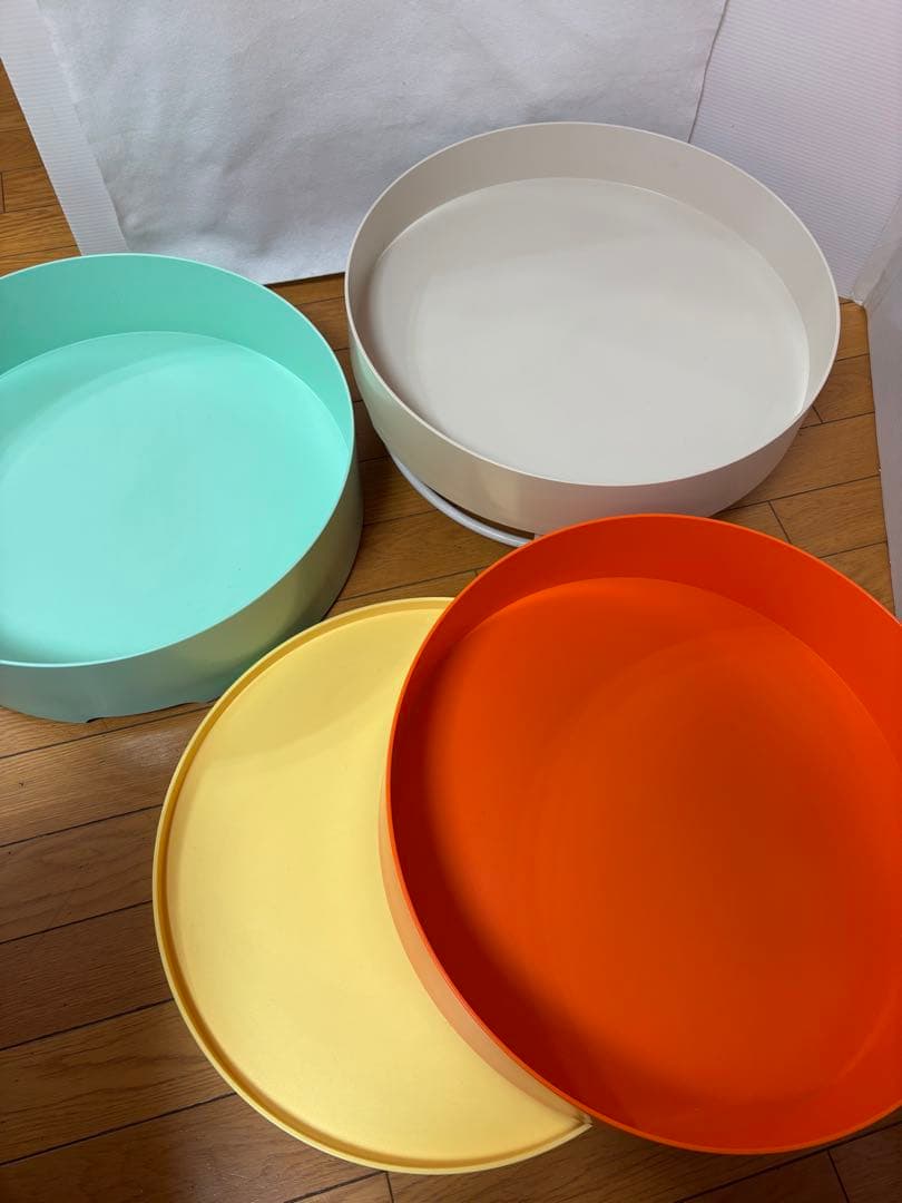 IKEA サイドテーブル　収納ラック