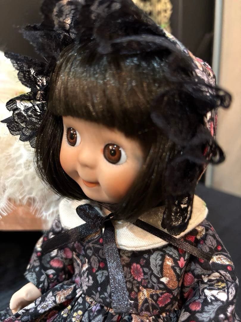 ヴィンテージ　ビスクドール　グーグリー ①