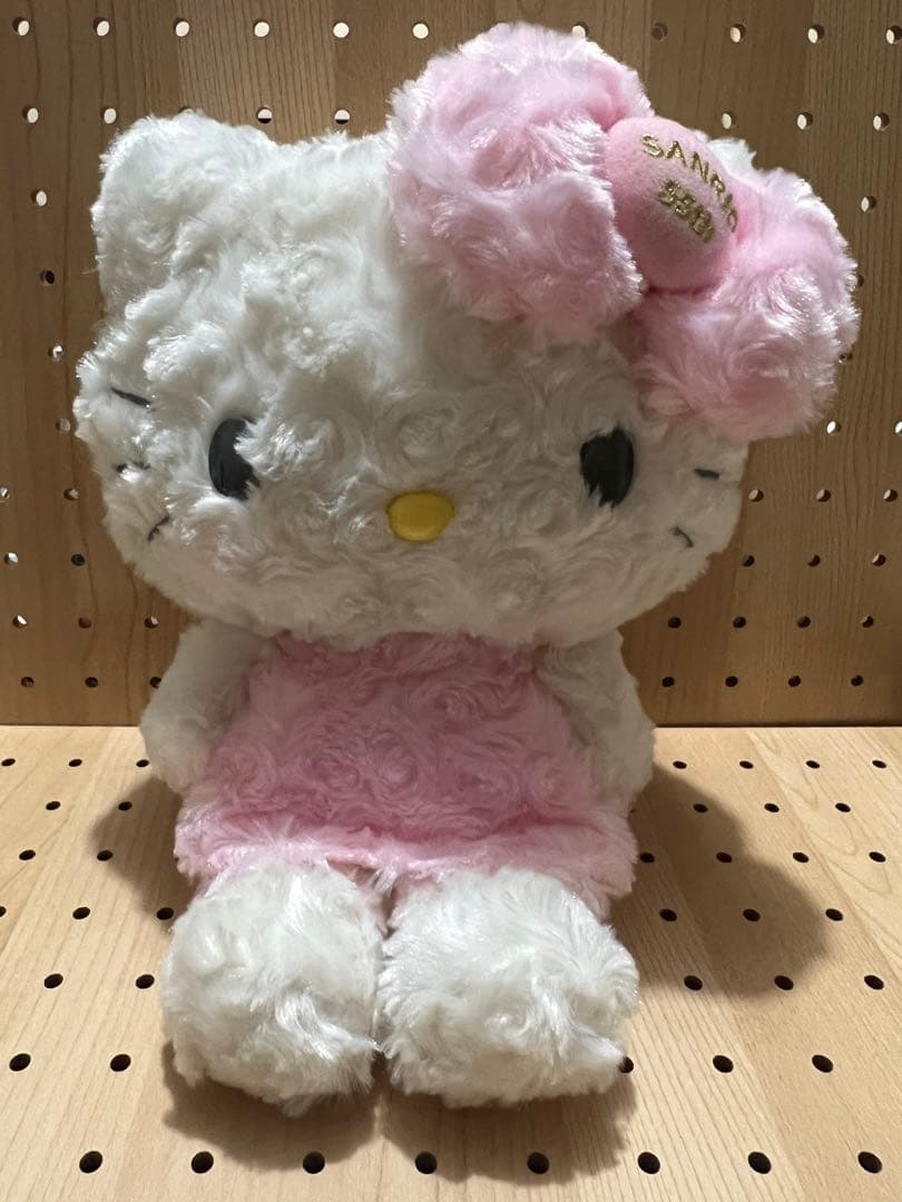 サンリオ ハローキティ ローズボアドール株主限定 ぬいぐるみ サンリオ