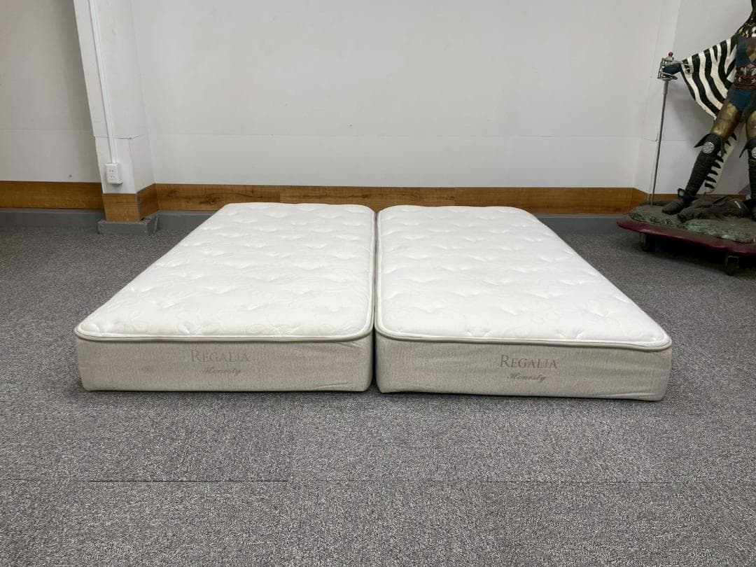 T7984☆展示品☆レガリアキングスダウン☆オネスティ☆ツインシングルマットレス