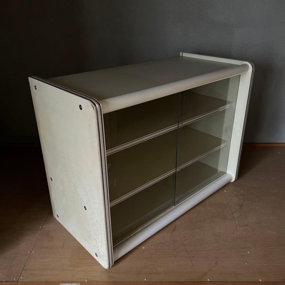 ホワイト ガラス収納棚 3段