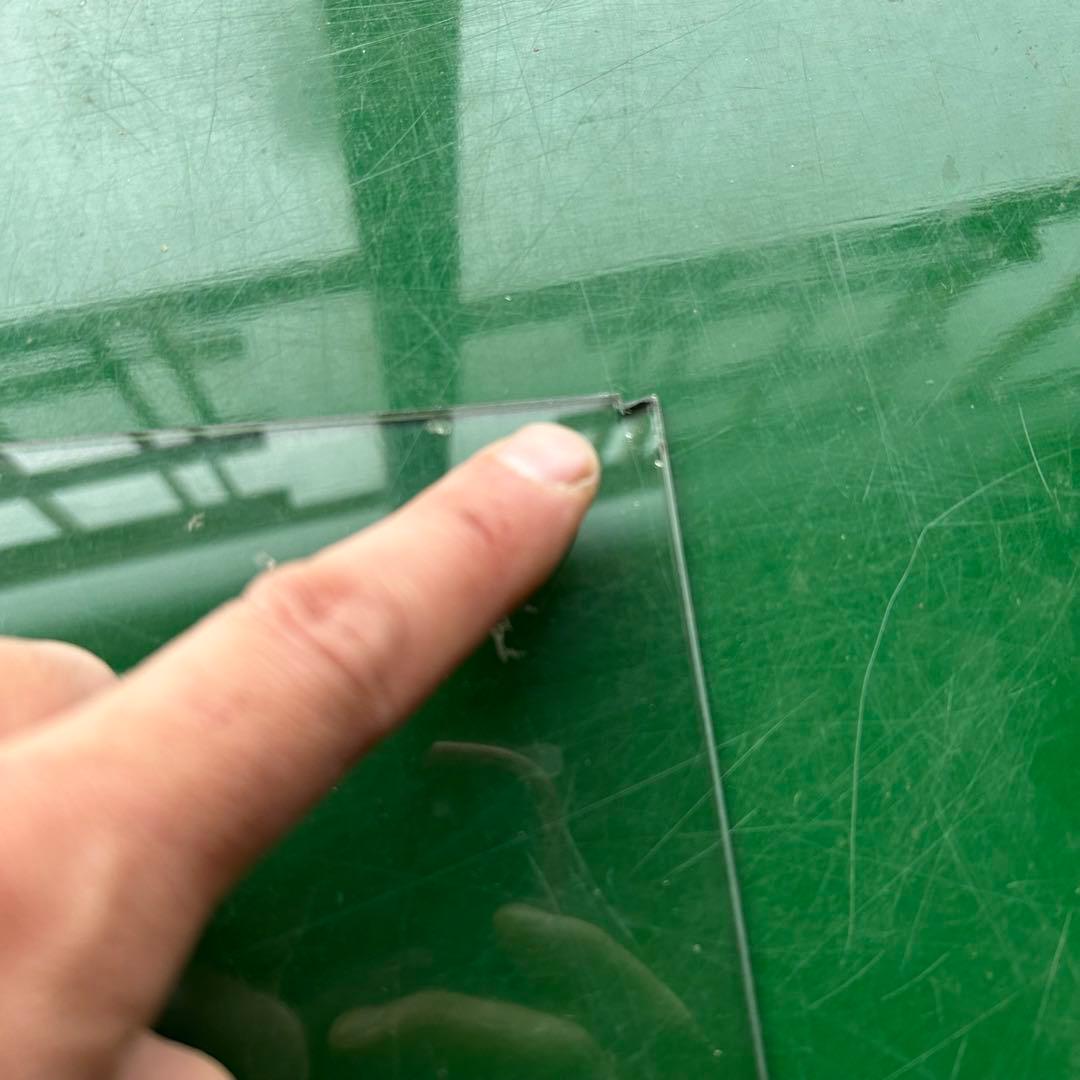 ホワイト ガラス収納棚 3段