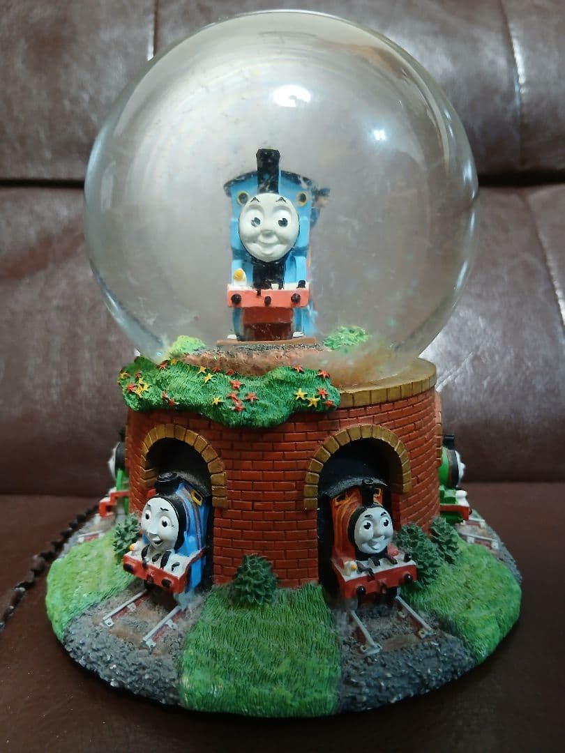 きかんしゃトーマス　スノードーム　オルゴール