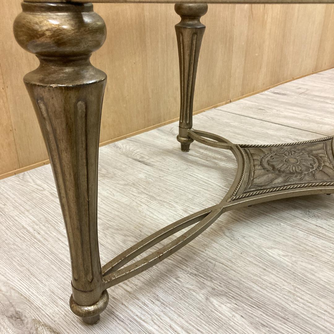 アンティーク調　エレガント　リビングテーブル　センターテーブル　クラシック