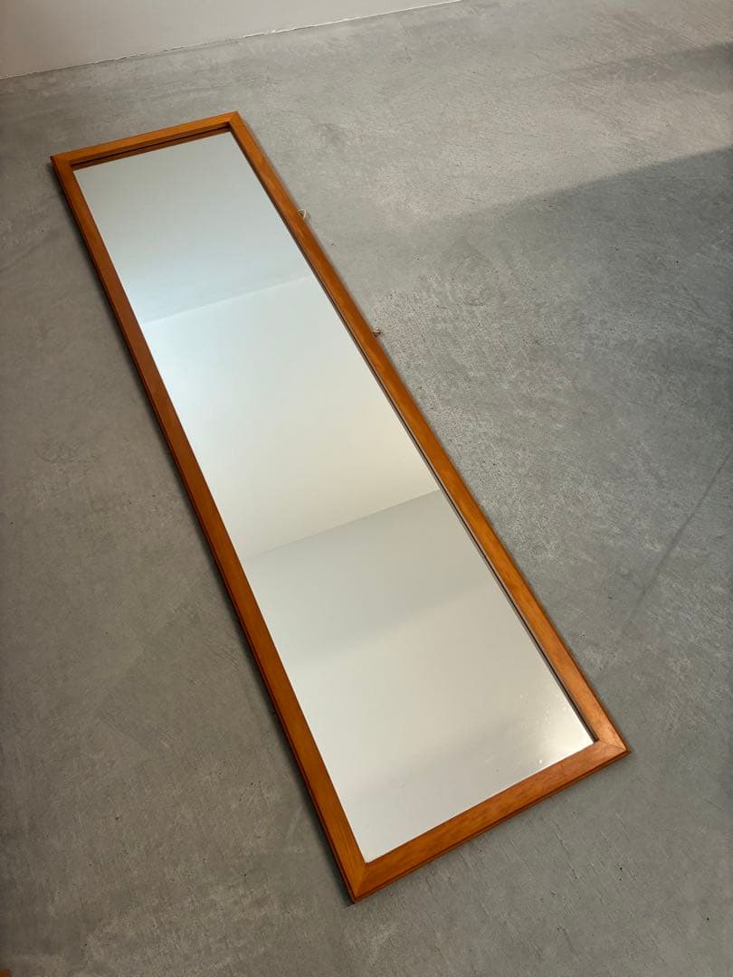 北欧　ビンテージ　壁掛けミラー　姿見