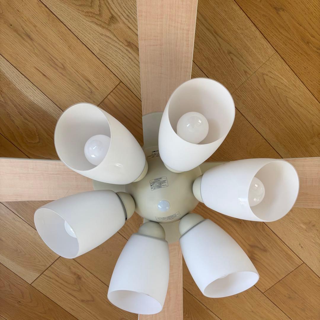 コイズミ シーリング ファン ライト リモコン リビング ホワイト ウッド 家電