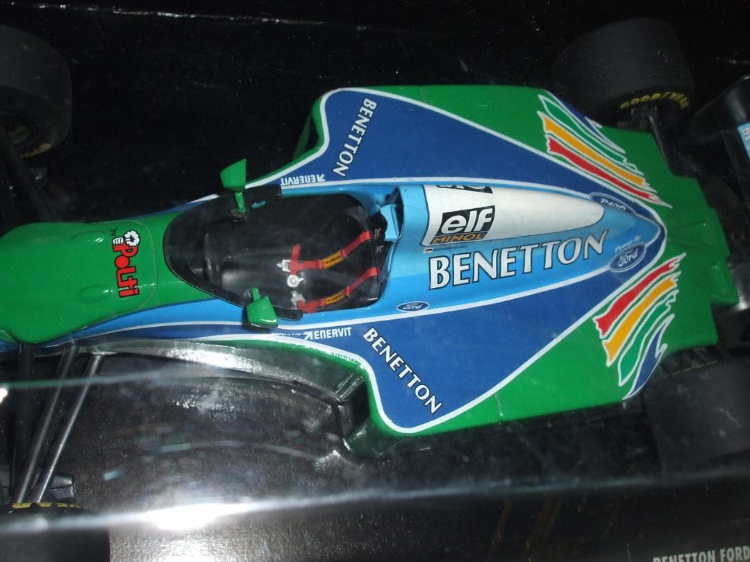 ベネトン　フォード　Ｂ１９３B　シューマッハ　プレゼン　ミニチャンプス　１／１８
