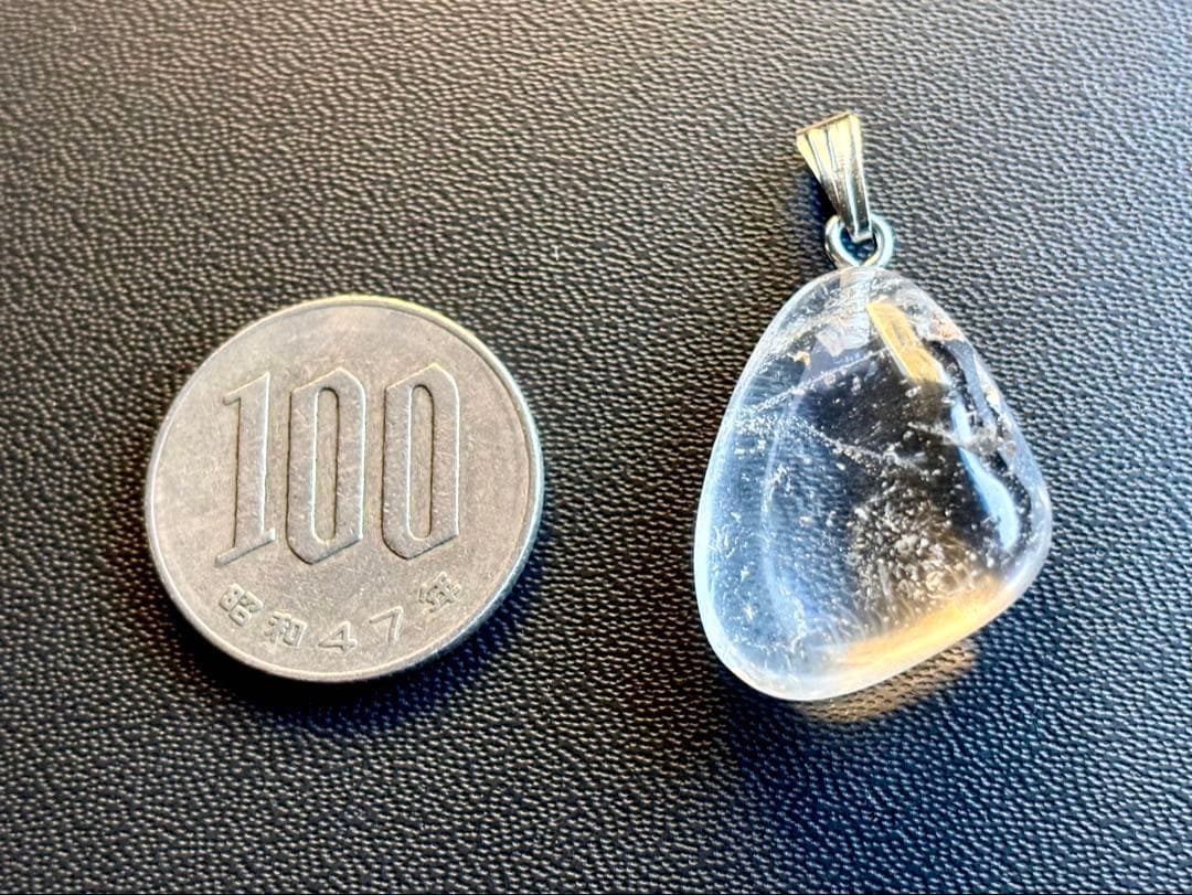 究極品質　超希少幻の逸品　ヒマラヤ幻の聖山　カイラス水晶のペンダントトップ　6g