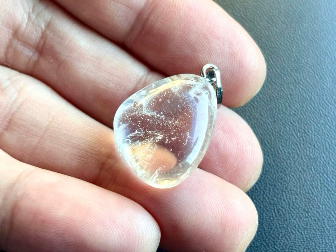 究極品質　超希少幻の逸品　ヒマラヤ幻の聖山　カイラス水晶のペンダントトップ　6g