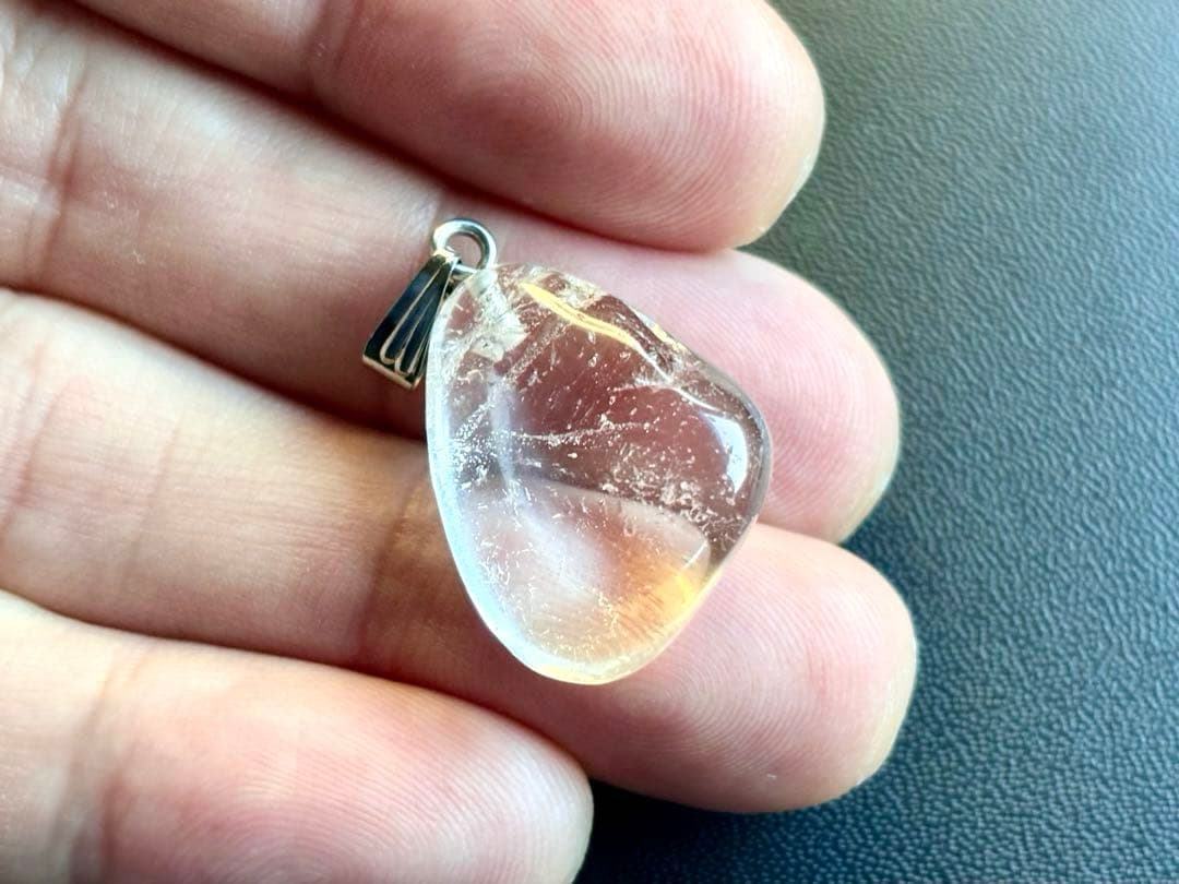 究極品質　超希少幻の逸品　ヒマラヤ幻の聖山　カイラス水晶のペンダントトップ　6g