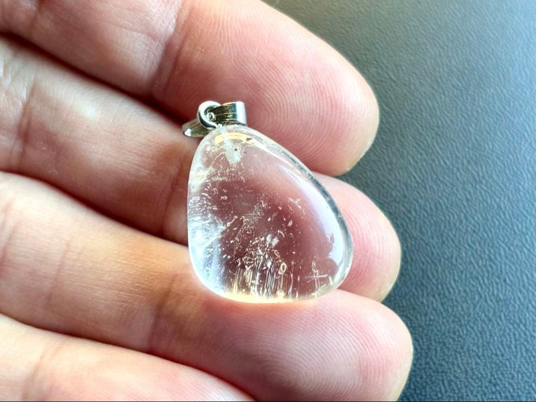 究極品質　超希少幻の逸品　ヒマラヤ幻の聖山　カイラス水晶のペンダントトップ　6g