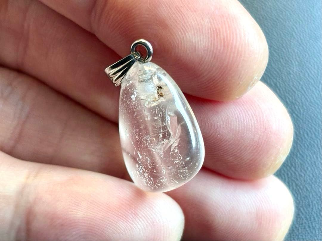 究極品質　超希少幻の逸品　ヒマラヤ幻の聖山　カイラス水晶のペンダントトップ　6g