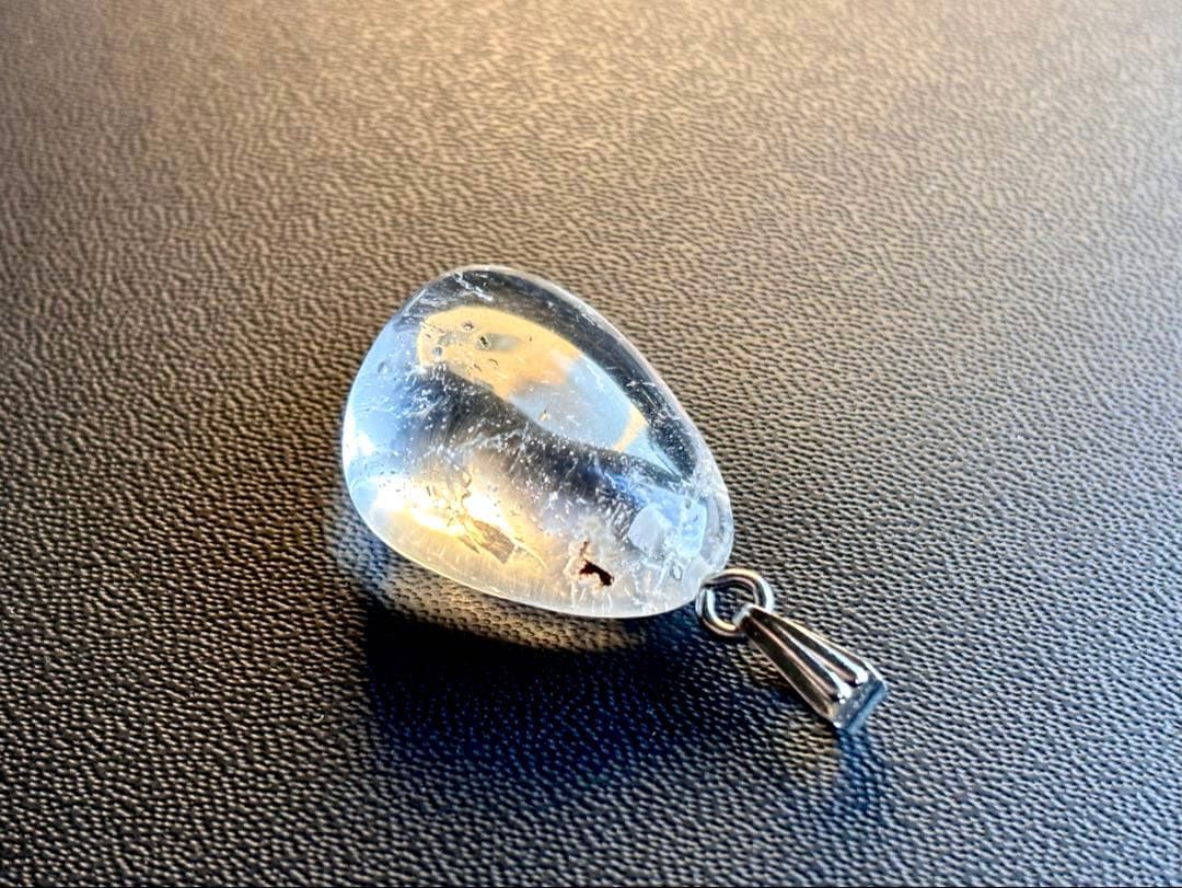 究極品質　超希少幻の逸品　ヒマラヤ幻の聖山　カイラス水晶のペンダントトップ　6g