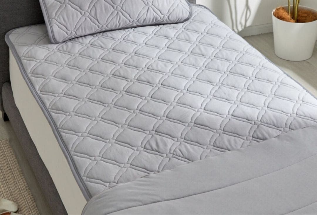 篠原化学【マジカルドライ】コットン×シルク生地使用 除湿消臭敷きパッド　ダブル