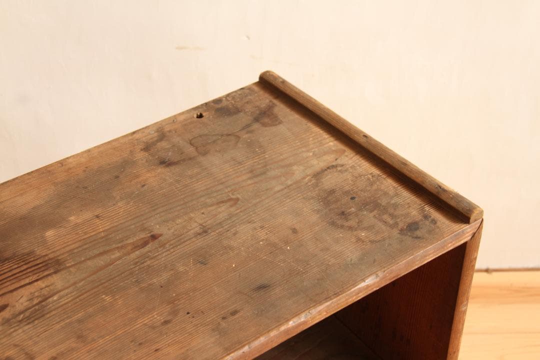収納棚　棚　小物入れ　木製　古道具　古家具　アンティーク　ビンテージ　レトロ