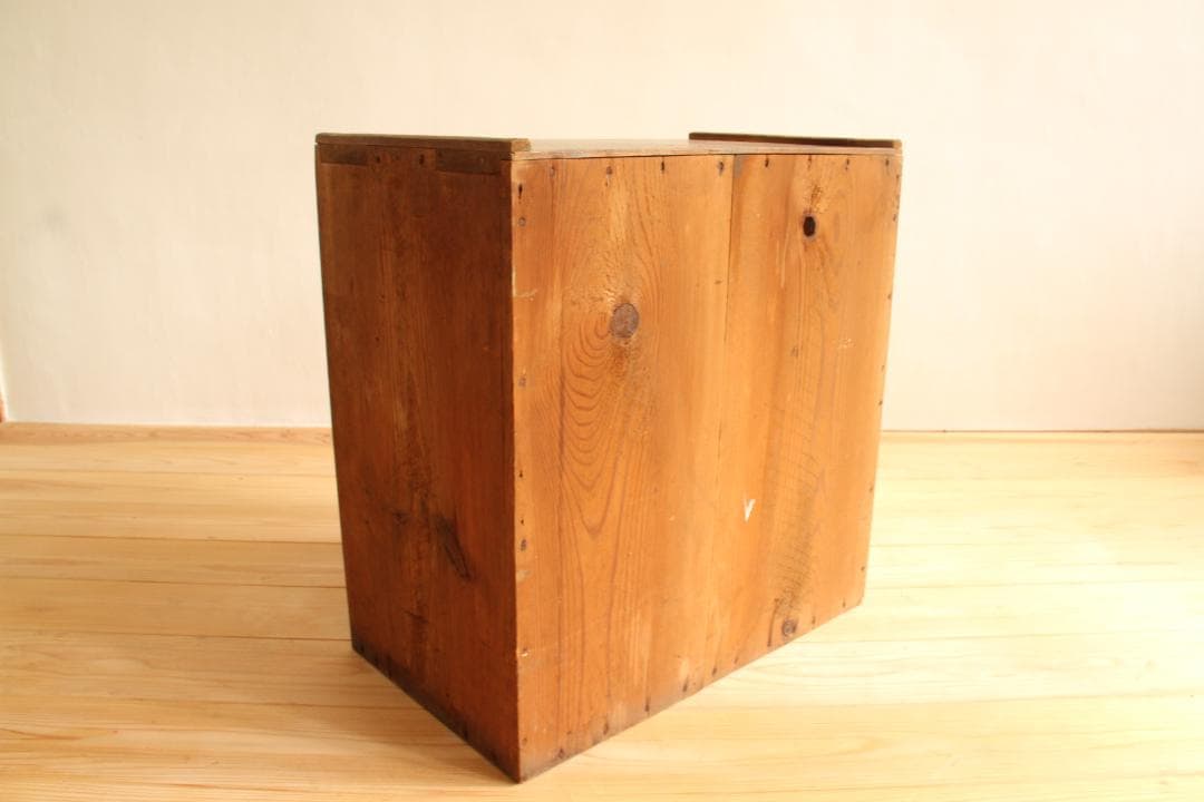 収納棚　棚　小物入れ　木製　古道具　古家具　アンティーク　ビンテージ　レトロ