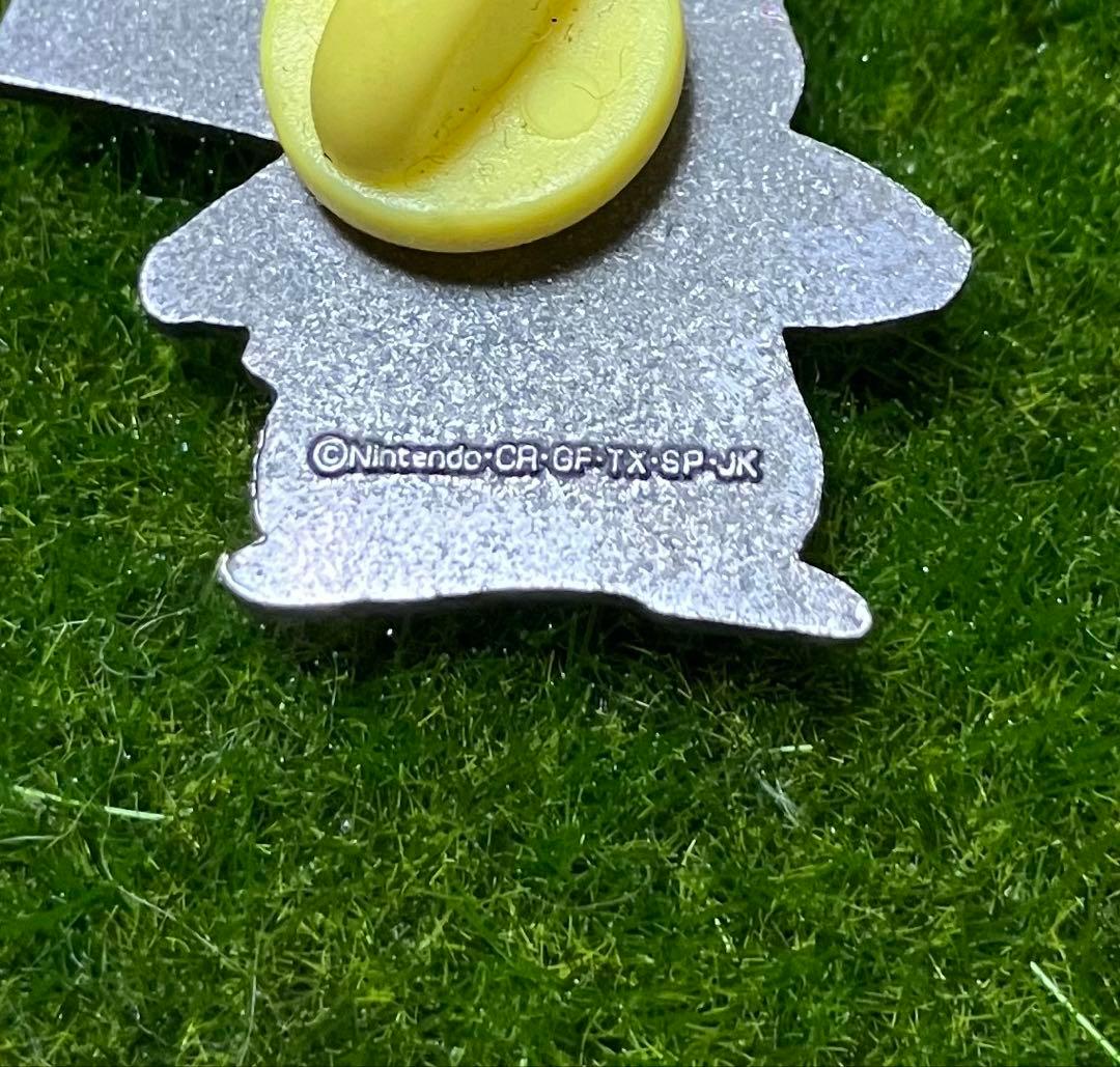 ポケモン ピカチュウ ピンバッジ 初期 - メルカリ