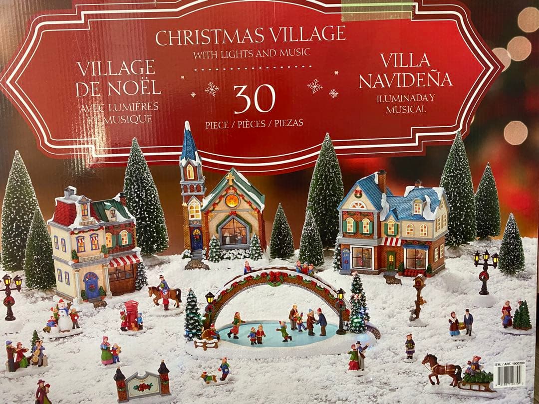 クリスマス/ ビレッジ 30ピース オーナメント　/ライトと音楽付き