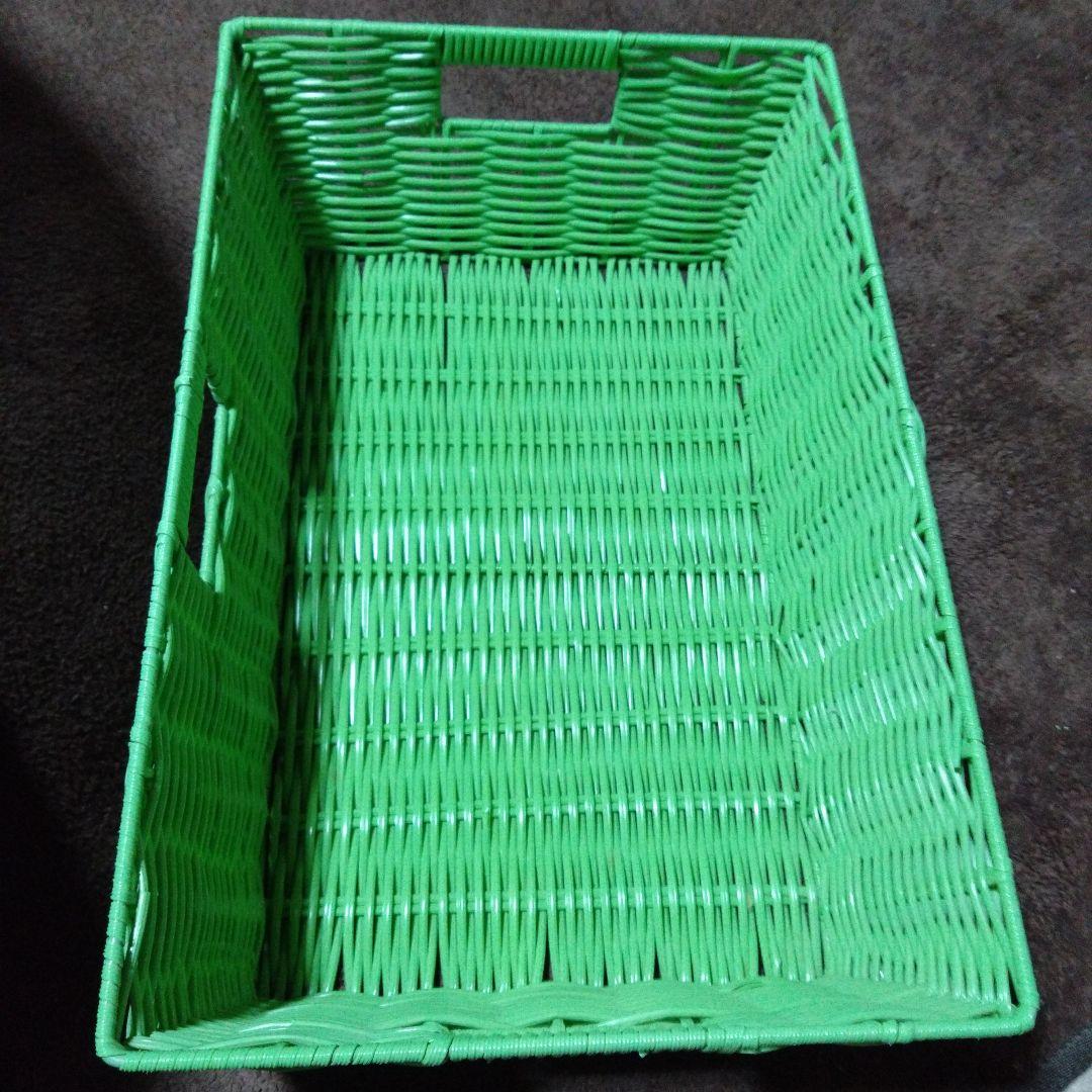 グリーンのかごボックス　レトロ雑貨　レトロかご