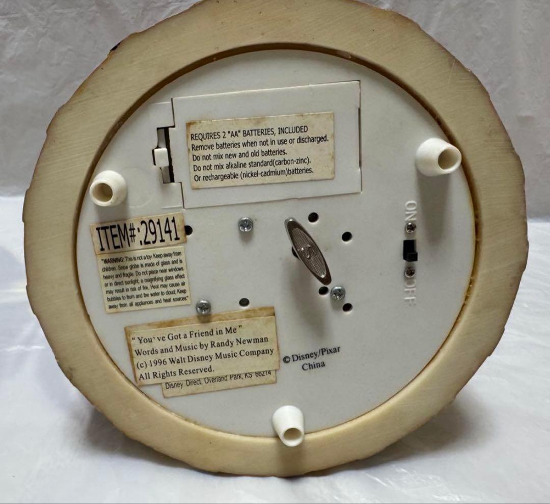 トイストーリー スペースクレーン ライトアップ オルゴール付き スノーグローブ