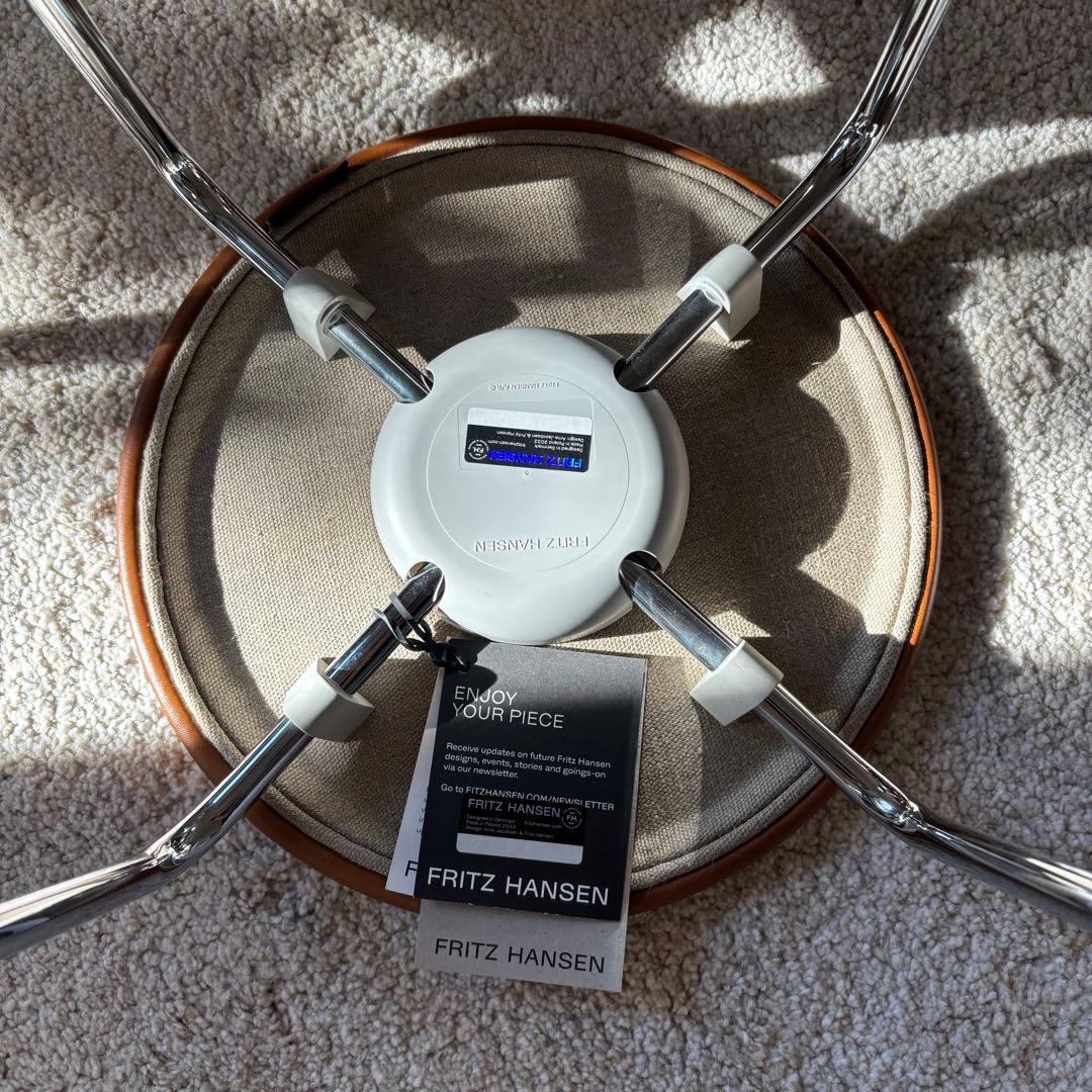 【新品】Fritz Hansen ドットスツール