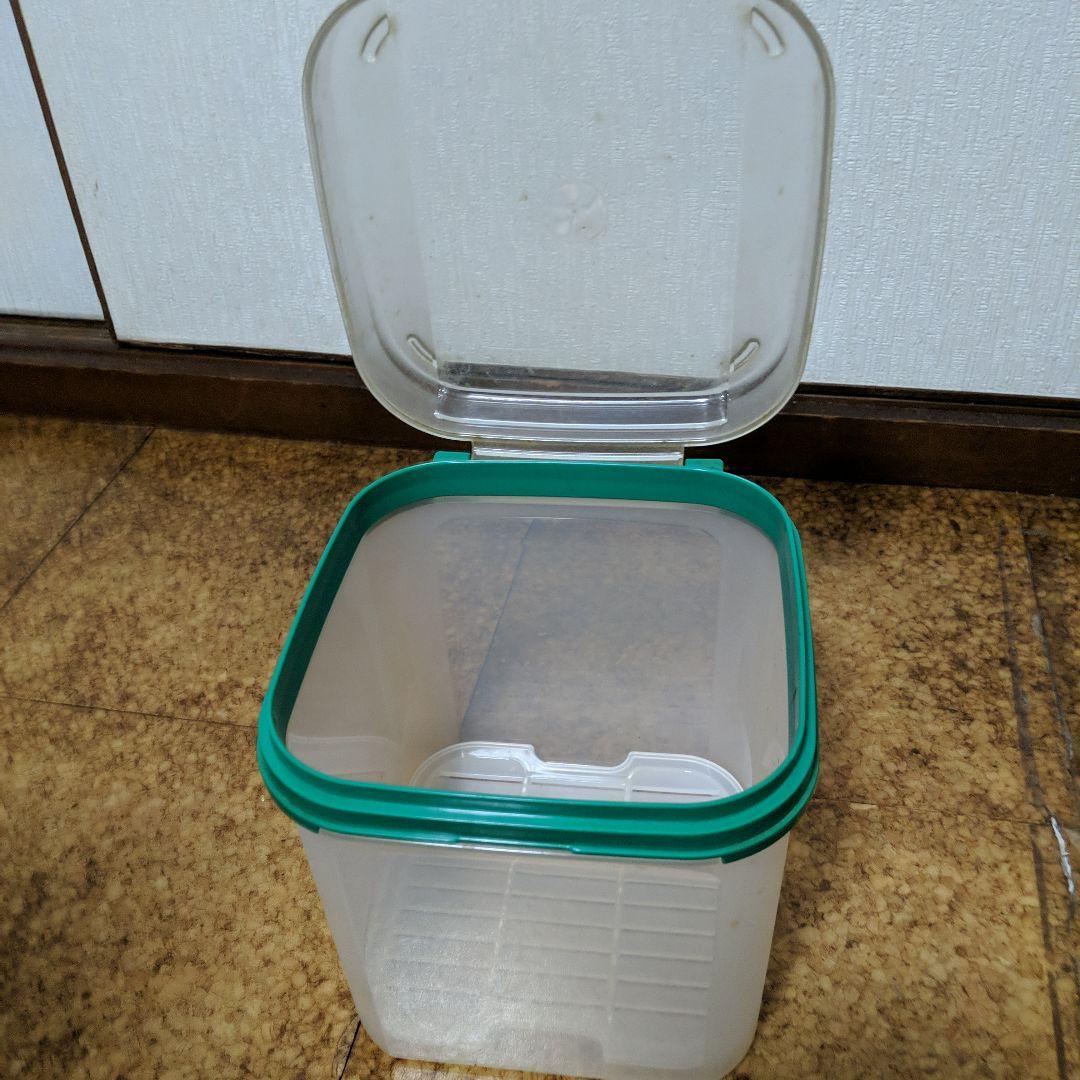 タッパーウェア3点 すのこ付き野菜ケース他2個 - メルカリ
