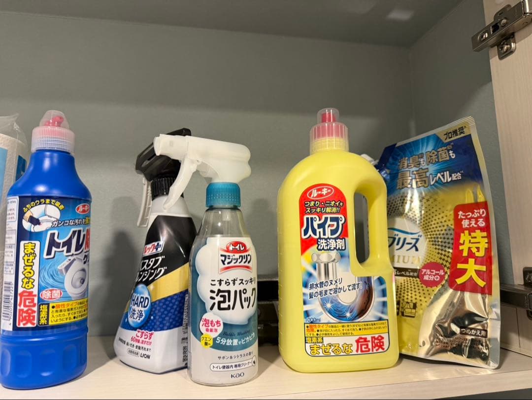 メンズエステ　一式　マットレス　衣装　洗濯乾燥機　オイルウォーマー　紙パンツほか