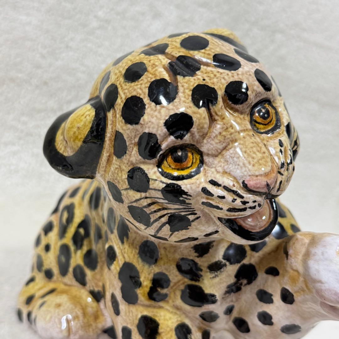 陶磁器 招き猫 招き豹 ヒョウ チーター 赤ちゃん インテリア かわいい