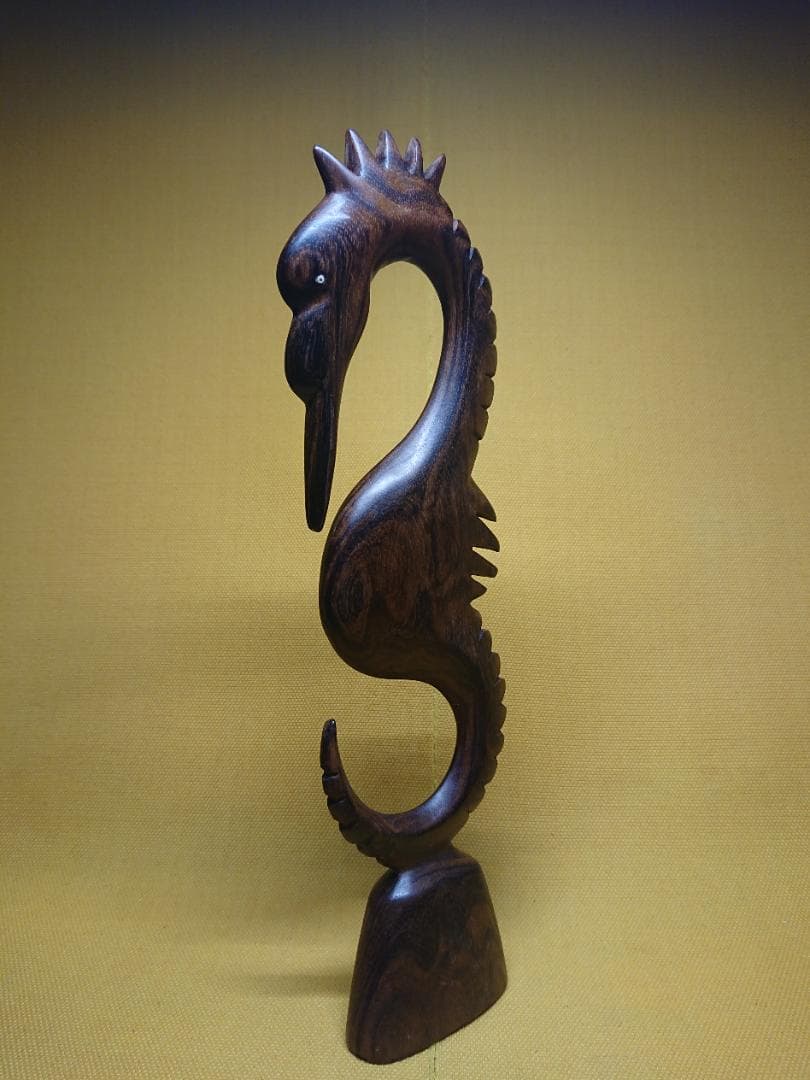 【美品】魚　タツノオトシゴ　木彫　置物　インテリア　工芸品　美術品　A1293