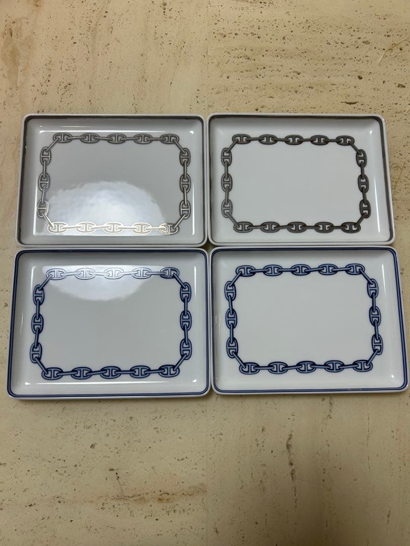 エルメス　シューヌダンクル　スクエアプレート　皿 シルバー2枚、ブルー2枚セット