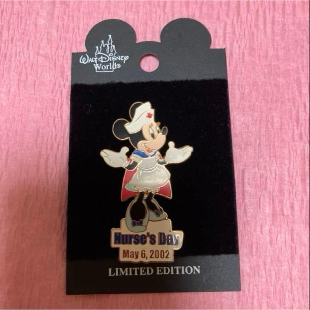 ディズニー　ミニー　ナース　看護師　ピン　レア　 ピンバッジ　病院 ミニーマウス 看護師 ナース ピンク スクラブ 医療ユニフォーム ピンズ