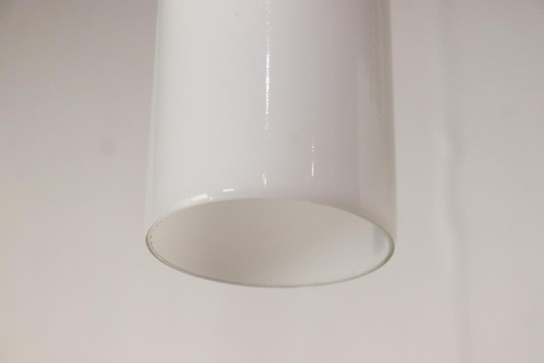 レトロ ペンダントライト 照明 吊り下げ ガラス シェード 白 ヴィンテージ