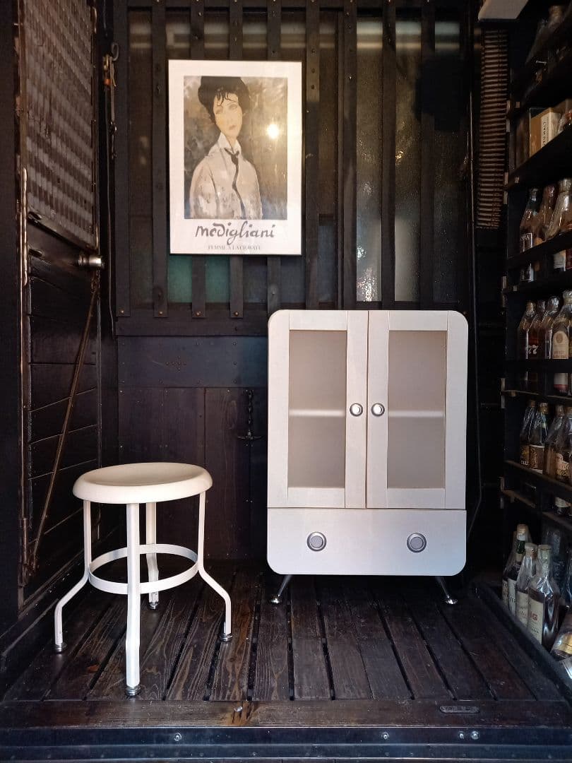 希少　スペースエイジ　フューチャー　スプートニク　ホワイト　サイド　キャビネット