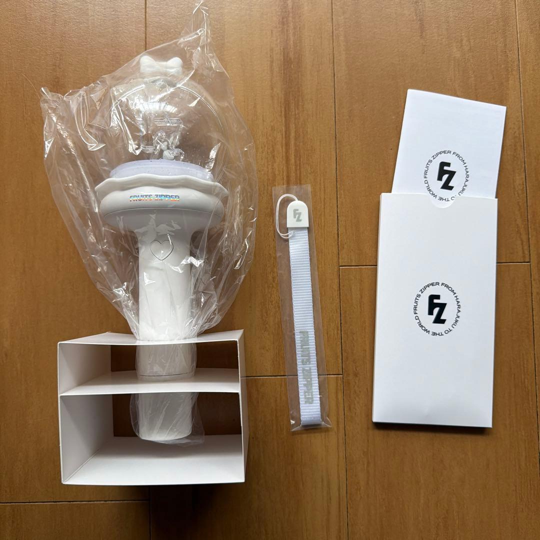 FRUITS ZIPPER ペンライト ホワイト - メルカリ